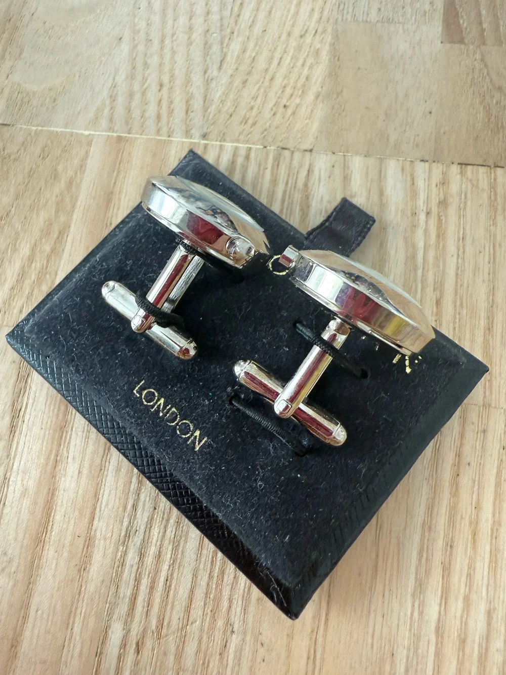 VINTAGE Tateossian silver tone watch cuff links NEW BATTERIES